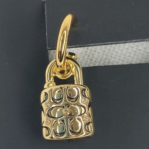 COACH Earrings Quilted Padlock Key Mismatch Earrings Gold Signature Logo - Picture 6 of 12